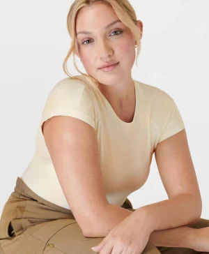 ascend_athlete_seamless_w_0-1.webp Sweaty Betty Ascend Athlete Seamless Workout Tee