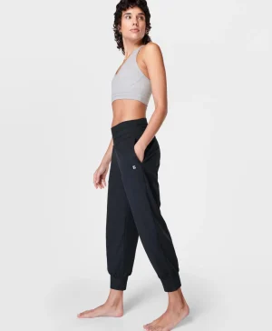 gaia_yoga_capri_pants_0.webp Sweaty Betty Gaia Yoga Capri Pants