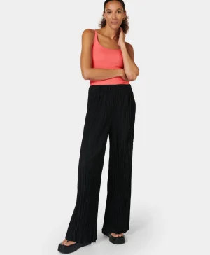 perforated_plisse_pant_0.webp Sweaty Betty Perforated Plisse Pant